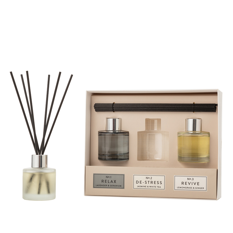 rattan fragrance / diffuser