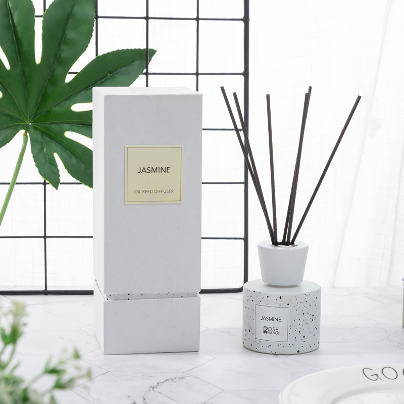 rattan fragrance / diffuser